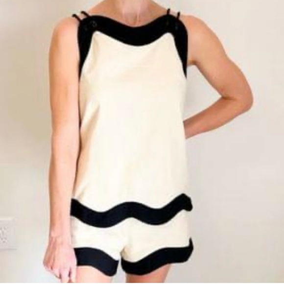 AUREUM Linen Scallop Hem Matching Short Set  High-rise Natural & Black Small NWT - Picture 3 of 14